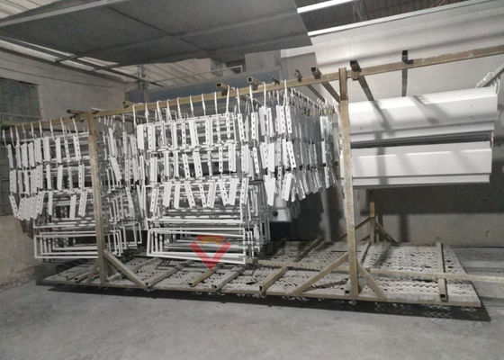 jakość Wózek do pieczenia części metalowych w linii do malowania proszkowego Oszczędza energię do pieczenia fabryka